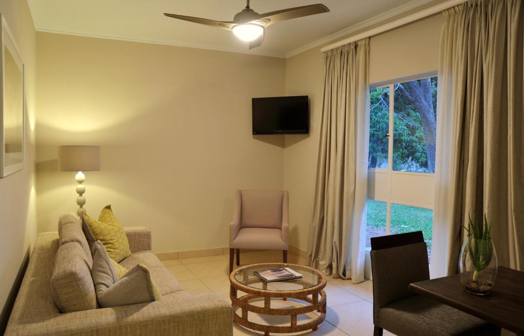Cresta Sprayview Victoria Falls Exterior foto